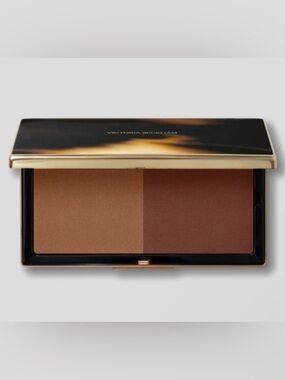 Victoria Beckham Dual Bronzer Compact!
